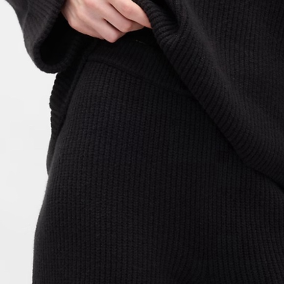 Gap CashSoft Shaker-Stitch Sweater Pants NWOT - Picture 3 of 8